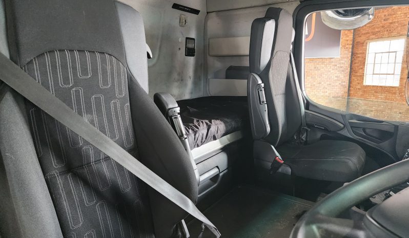 
								2022 Mercedes Benz Actros 3345 Mechanical Horse full									