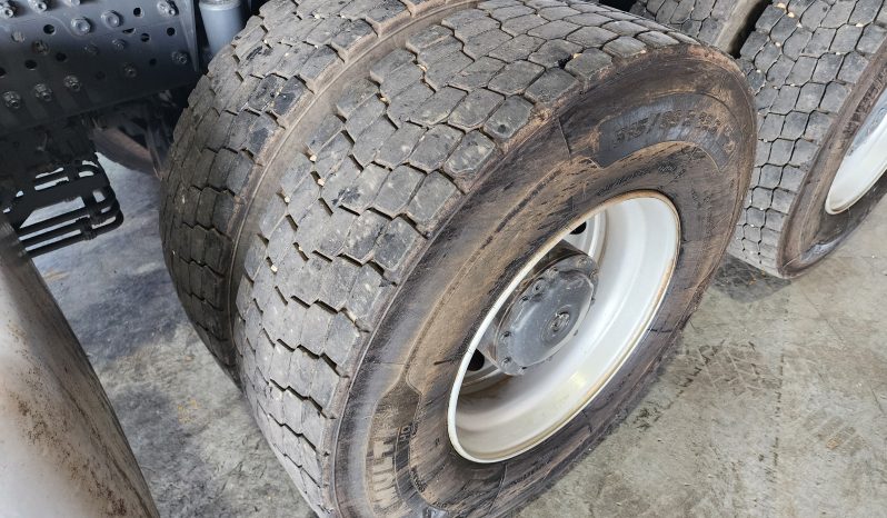 
								2022 Mercedes Benz Actros 3345 Mechanical Horse full									