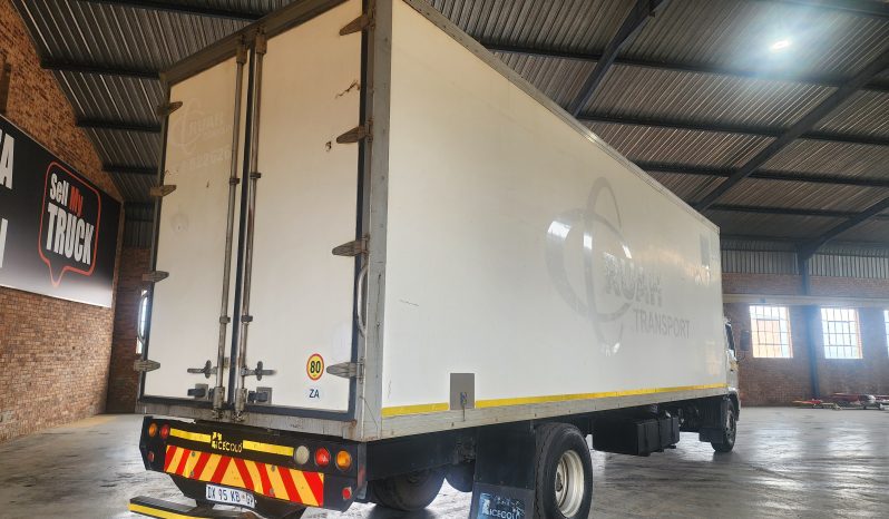 
								2015 Hino 500 1324 Volume Body full									