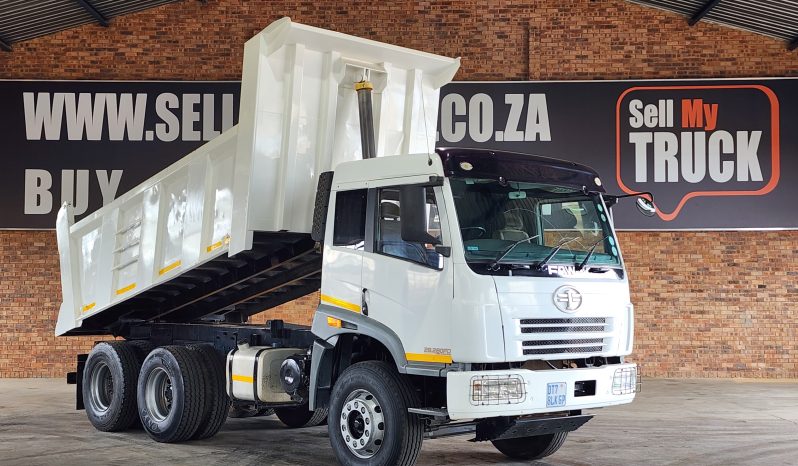 2015 FAW 28.280FD 10 Cube Tipper