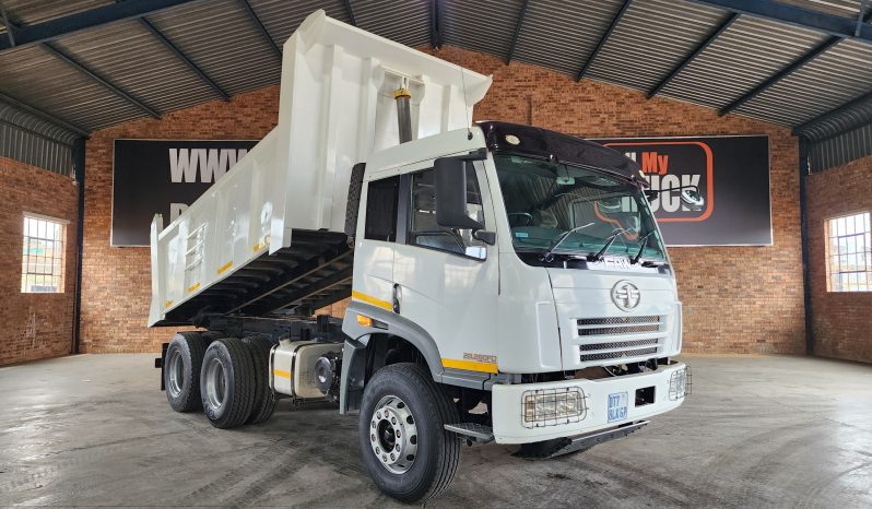 2015 FAW 28.280FD 10 Cube Tipper