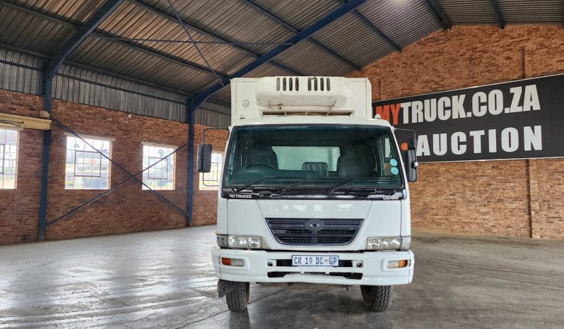 2013 Nissan UD80 With Cooling Unit