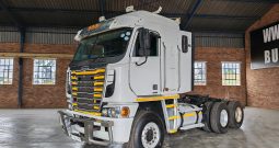 2015 Freightliner Argosy 90 Cummins 500 Mechanical Horse With Hydraulics