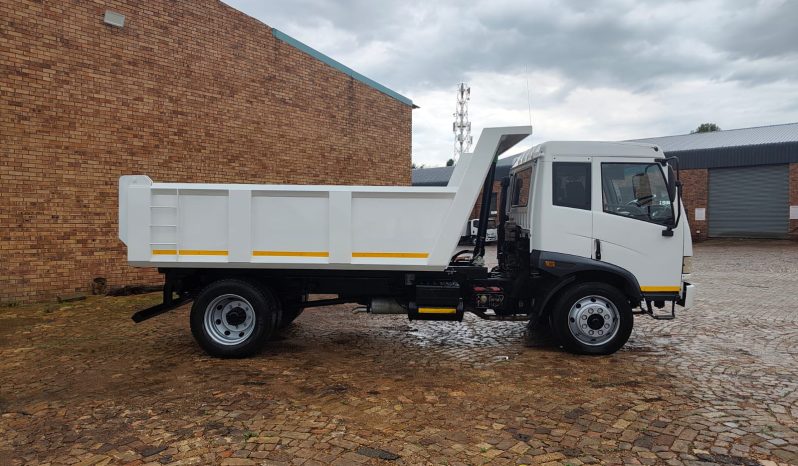 
								2022 FAW 15.180 6 CUBE TIPPER full									