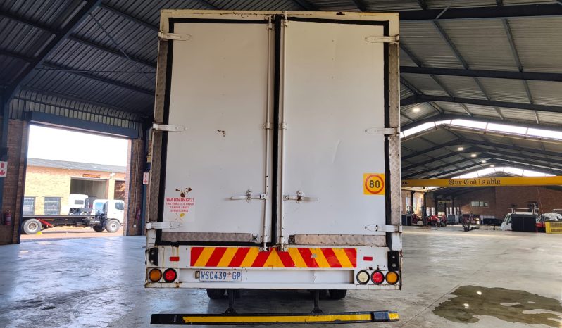 
								2007 Isuzu FTM 1200 Tag Axle With Volume Body full									