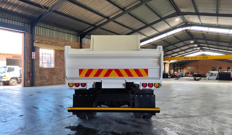 
								2022 FAW 15.180 6 CUBE TIPPER full									