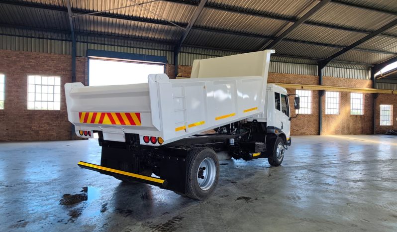 
								2022 FAW 15.180 6 CUBE TIPPER full									