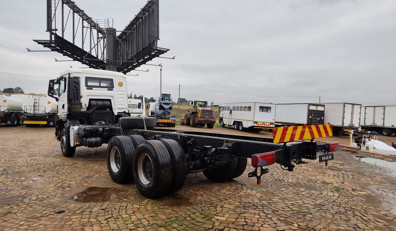 
								2022 MAN TGS 33.360 Chassis Cab full									