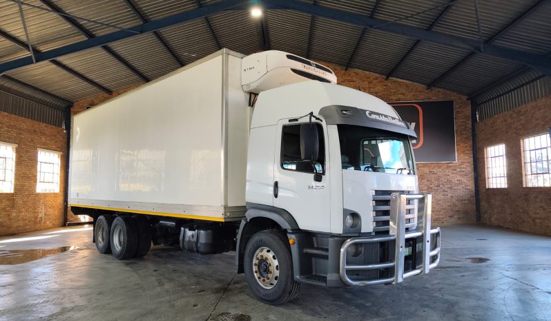 
								2015 Volkswagen 24.250 With Refrigerated Body full									