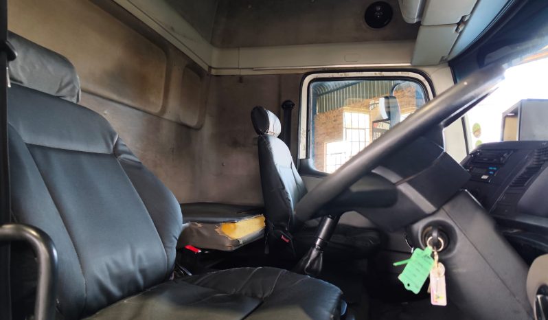 
								2015 Volkswagen 24.250 With Refrigerated Body full									