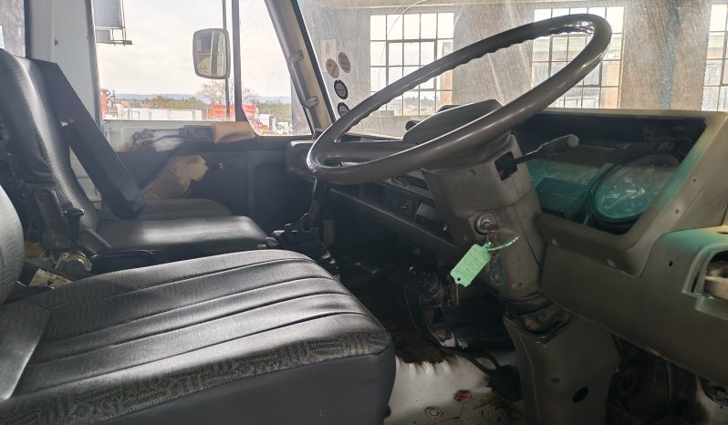 
								1994 Nissan Diesel Oil Tanker full									