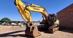 2013 Hyundai 300LC-95 Excavator