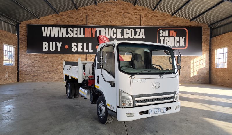 2017 FAW 8.140 TIPPER WITH FASSI F50 CRANE