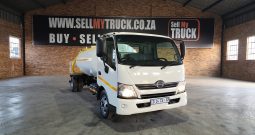 2012 HINO 300 SEPTIC TANKER