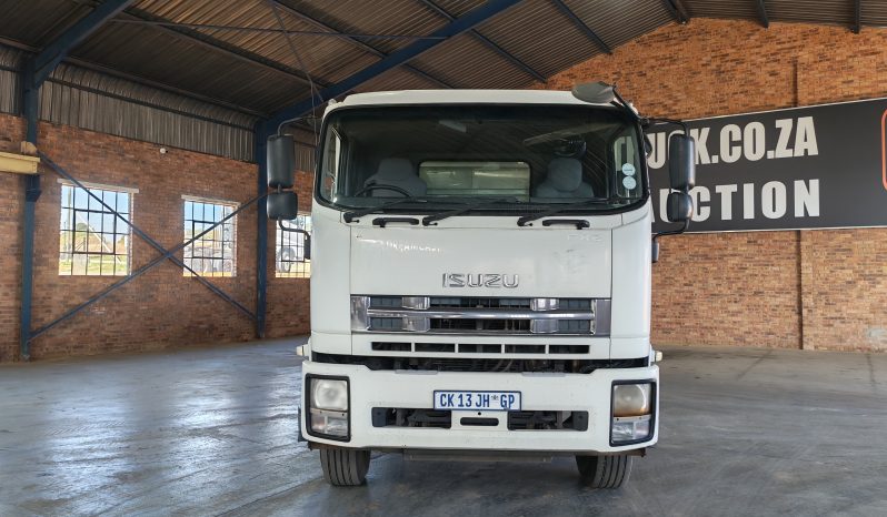 2013 ISUZU FXZ 26-360 FLAT DECK WITH PALFINGER PK 15500 BRICK CRANE