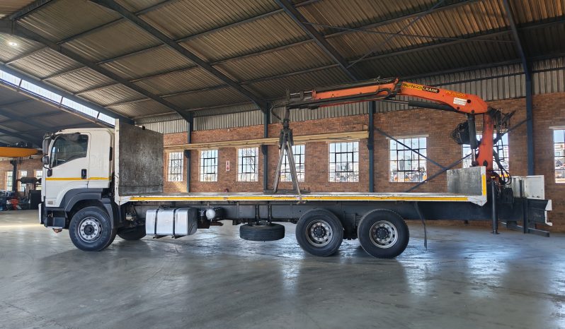 2013 ISUZU FXZ 26-360 FLAT DECK WITH PALFINGER PK 15500 BRICK CRANE