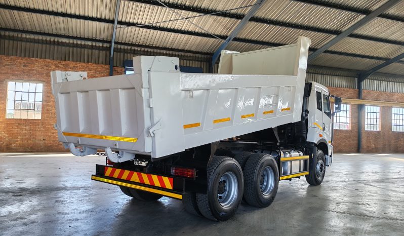 
								2023 FAW 28.290 10 CUBE TIPPER full									