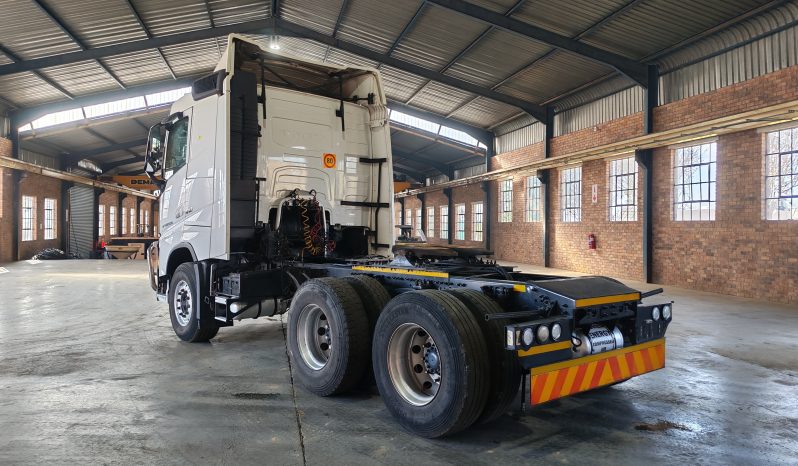 
								2018 VOLVO FH 440 6X4 MECHANICAL HORSE WITH HYDRAULICS full									