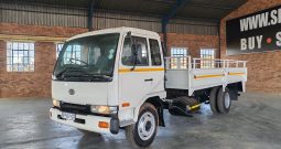1999 NISSAN UD 70 DROPSIDE