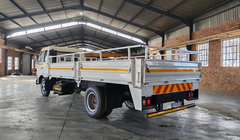 
								1999 NISSAN UD 70 DROPSIDE full									