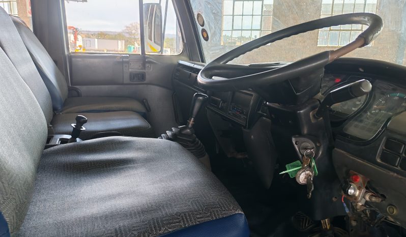 
								1999 NISSAN UD 70 DROPSIDE full									