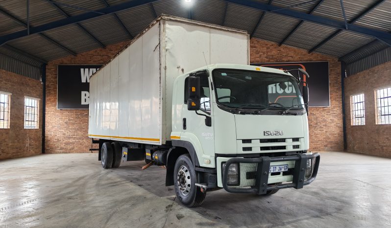 2014 ISUZU FTR 850 AMT VOLUME BODY