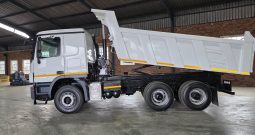 2014 MERCEDES BENZ ACTROS 3344 10 CUBE TIPPER