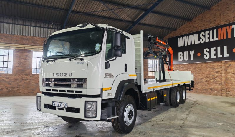 2013 ISUZU FXZ 26-360 FLAT DECK WITH PALFINGER PK15500 BRICK CRANE