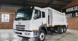 2019 FAW CA28.330 COMPACTOR
