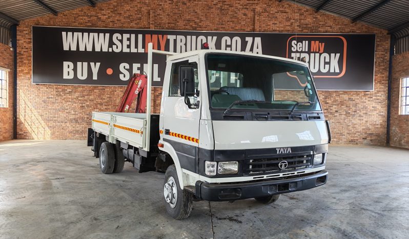 
								2014 TATA  LPT 813 4 TON DROPSIDE WITH MAXILIFT CRANE full									
