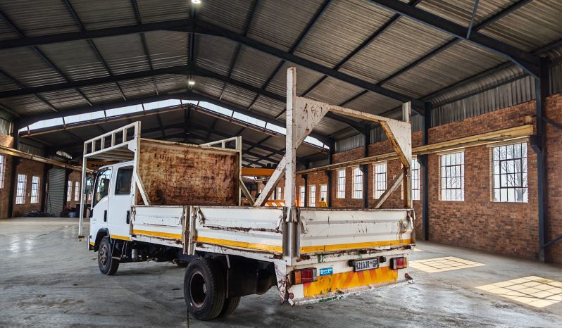 
								2015 ISUZU NPR 400 AMT DOUBLE CAB WITH DROPSIDES full									
