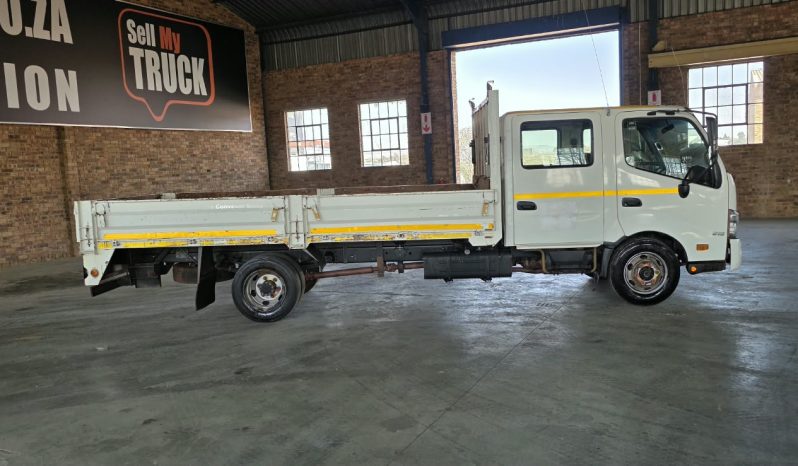 
								2015 HINO 300 815 DOUBLE CAB WITH DROPSIDES full									
