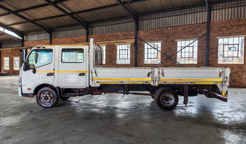 2015 HINO 300 815 DOUBLE CAB WITH DROPSIDES