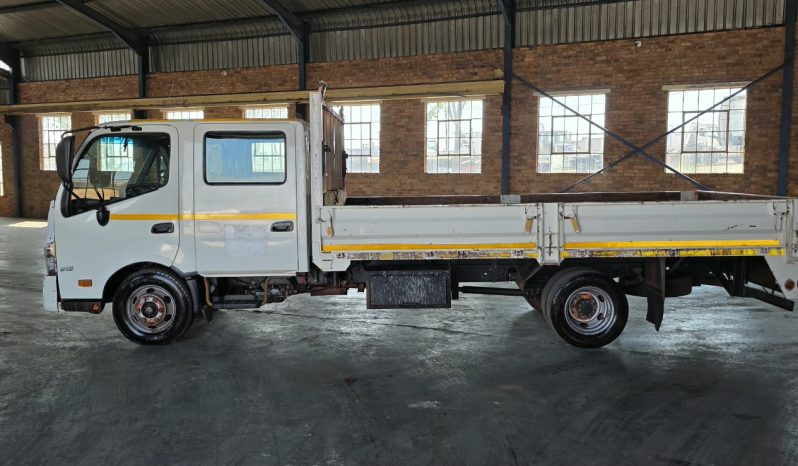 2015 HINO 300 815 DOUBLE CAB WITH DROPSIDES