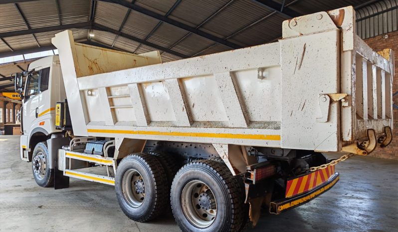
								2025 FAW CA28.290FD 10 CUBE TIPPER full									