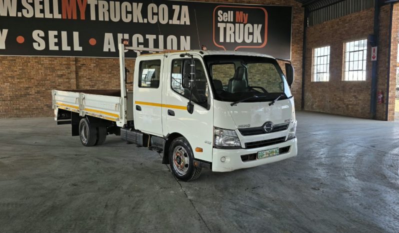 2015 HINO 300 815 DOUBLE CAB WITH DROPSIDES