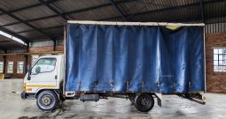 2004 HYUNDAI HD72 TAUTLINER