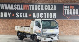2013 TATA 813 EX2 4 CUBE TIPPER