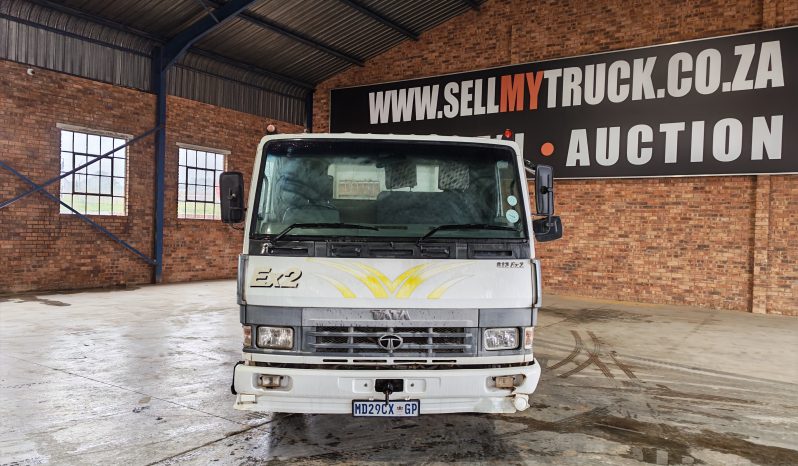 
								2013 TATA 813 EX2 4 CUBE TIPPER full									