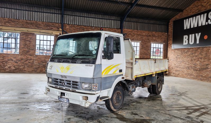 
								2013 TATA 813 EX2 4 CUBE TIPPER full									