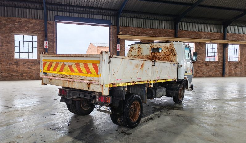 
								2013 TATA 813 EX2 4 CUBE TIPPER full									