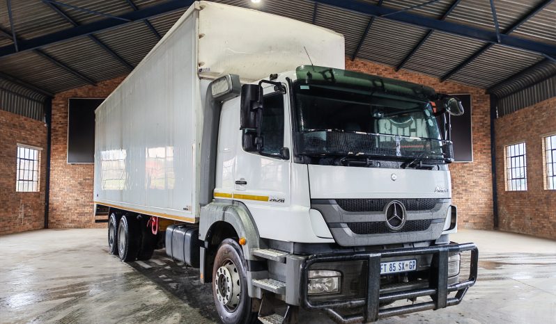 2017 MERCEDES-BENZ AXOR 2628 TAG AXLE VOLUME BODY