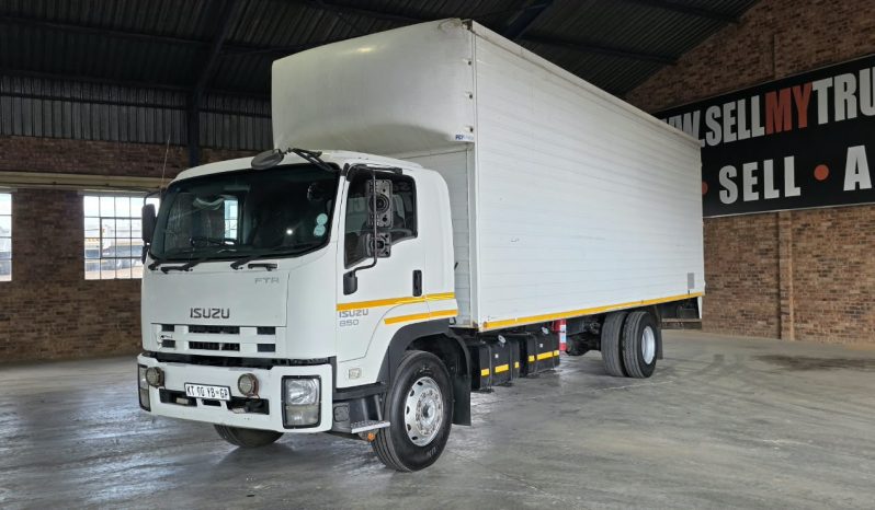 
								2015 ISUZU FTR 850 VOLUME BODY full									