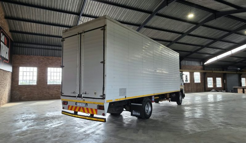 
								2015 ISUZU FTR 850 VOLUME BODY full									