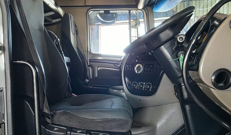 
								2019 DAF XF 105.460 6X4 MECHANICAL HORSE WITH HYDRAULICS full									